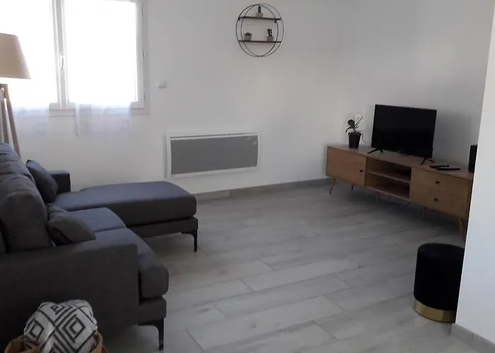 Les 3 Edelweiss - Maison Seguitte - 6 Personnes 펜션